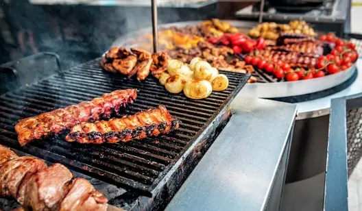 Air cleaning for food and drink festivals