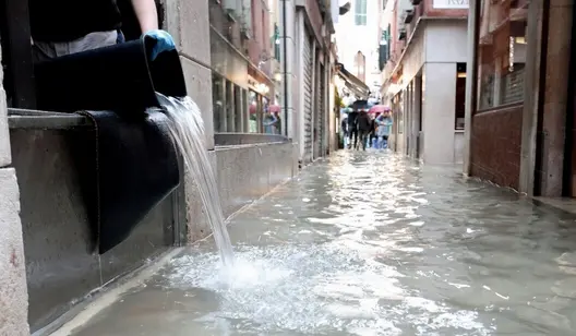 Assèchement en cas de dégâts des eaux dans les locaux commerciaux