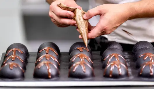 Contrôle de l'humidité et séchage pour la fabrication de chocolat et de confiserie