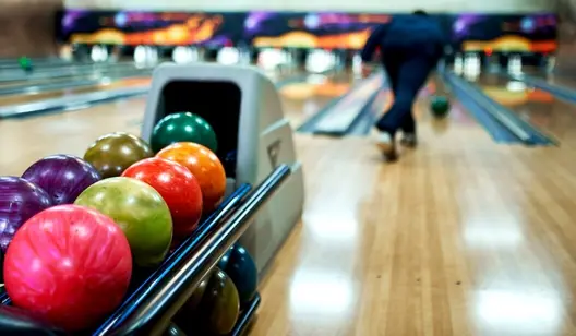 Humidity control and drying for bowling alleys