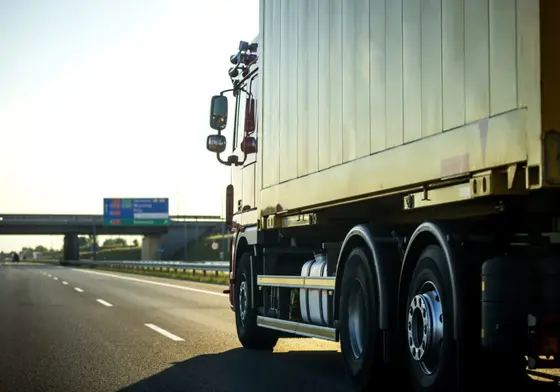 Maintenir un climat idéal pour l'emballage et le transport des denrées alimentaires surgelées