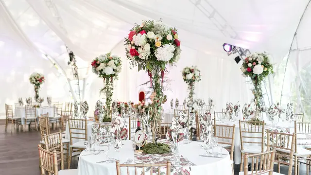 Rsz wedding marquee shutterstock 790009387