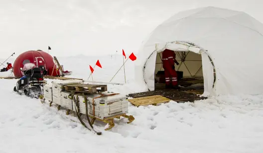 Air cleaning for field research camps