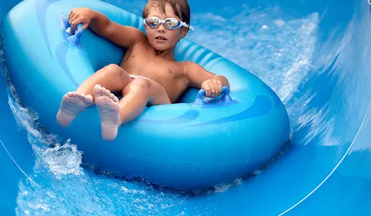 Air handling for indoor water parks