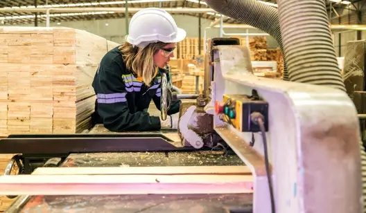 Air cleaning for woodworking shops