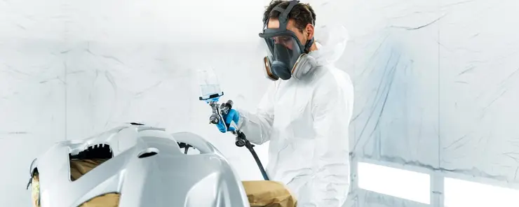 Purification de l'air pour les cabines de peinture automobile par pulvérisation