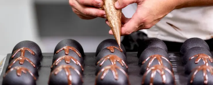 Contrôle de l'humidité et séchage pour la fabrication de chocolat et de confiserie