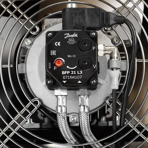 Master BV 110 close up1 web